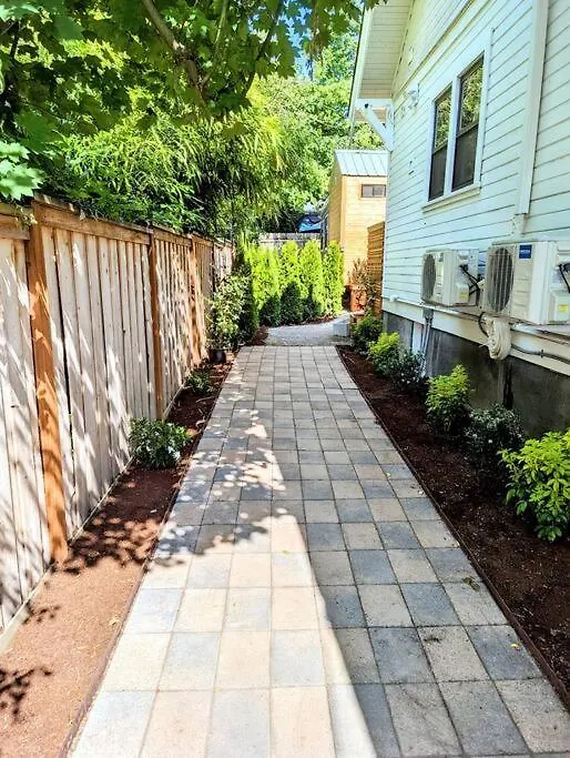 Stay Portland Collection - Tiny Farmhouse - Walk To Local Shops & Restaurants 0*,