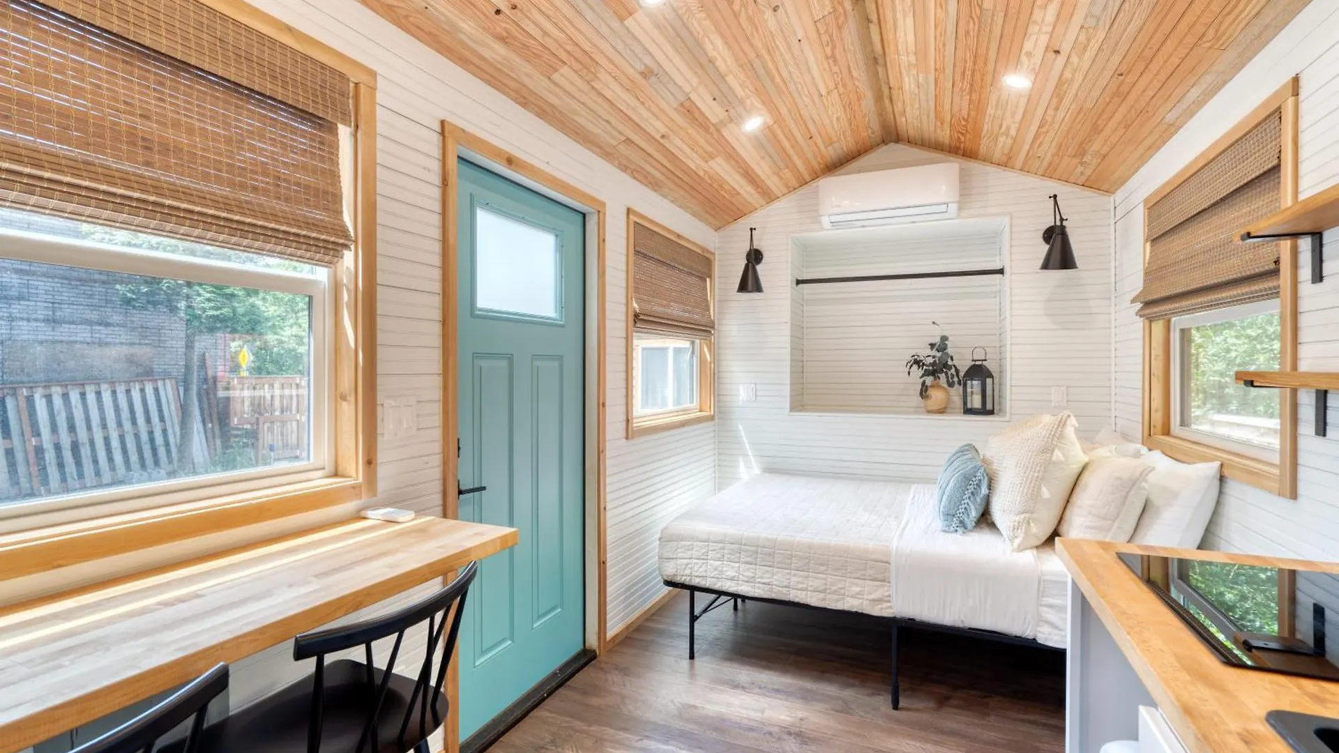 Stay Portland Collection - Tiny Farmhouse - Walk To Local Shops & Restaurants