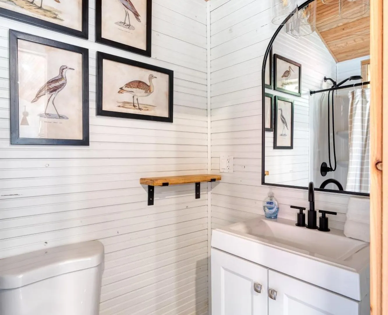 Stay Portland Collection - Tiny Farmhouse - Walk To Local Shops & Restaurants United States