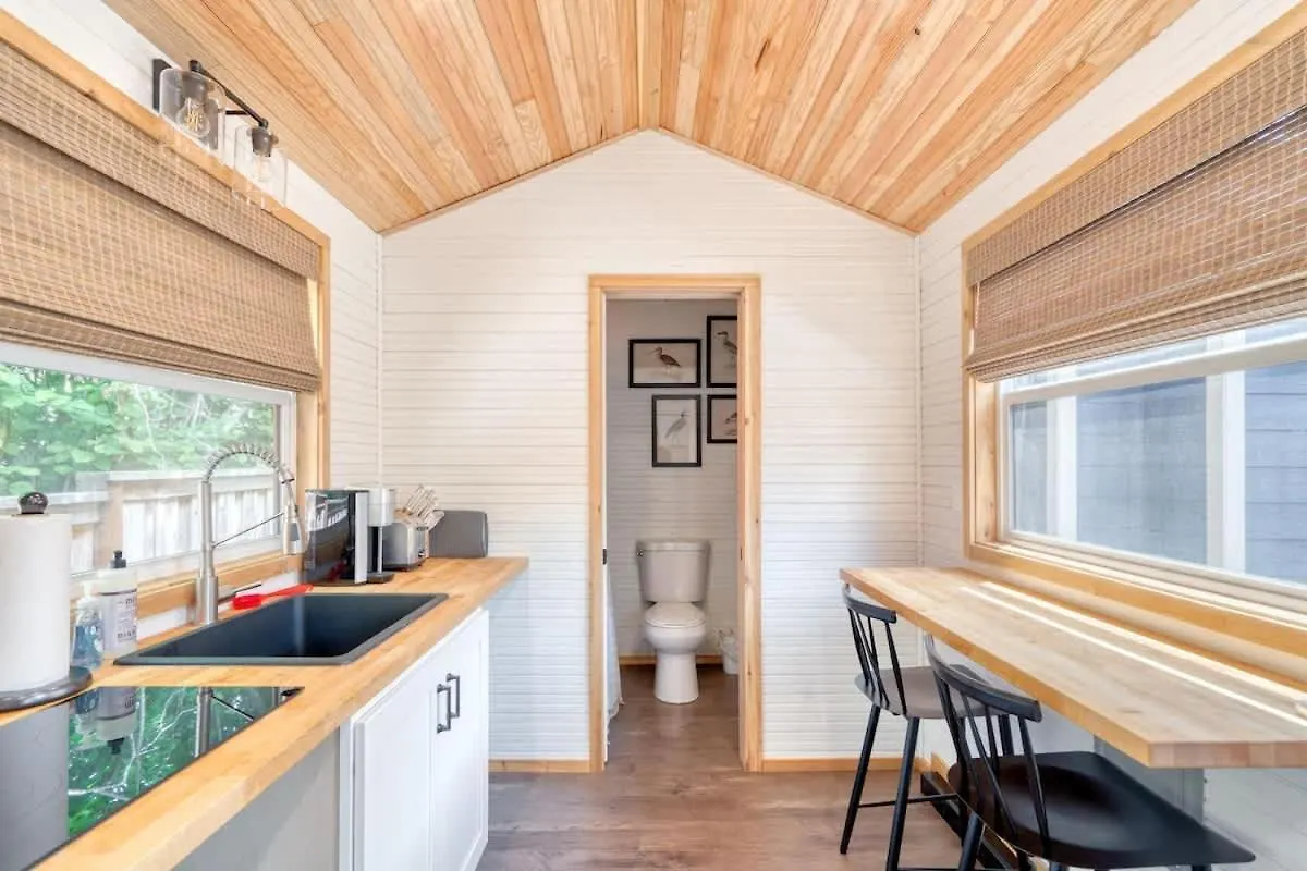 Stay Portland Collection - Tiny Farmhouse - Walk To Local Shops & Restaurants United States